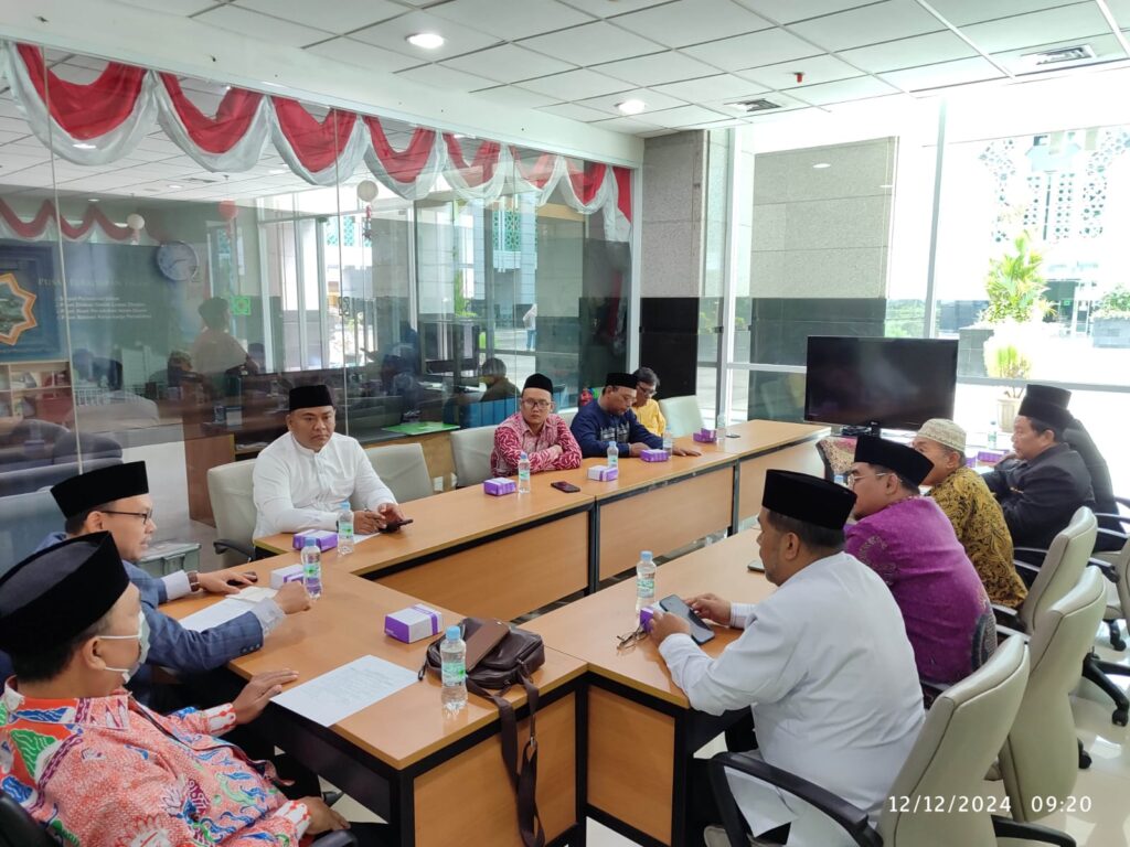 Rapat Persiapan Acara Wisuda PKU dan PDU di Balai Agung Jakarta – Pendidikan Kader Ulama 7 Rapat Persiapan Acara Wisuda PKU dan PDU di Balai Agung Jakarta – Pendidikan Kader Ulama