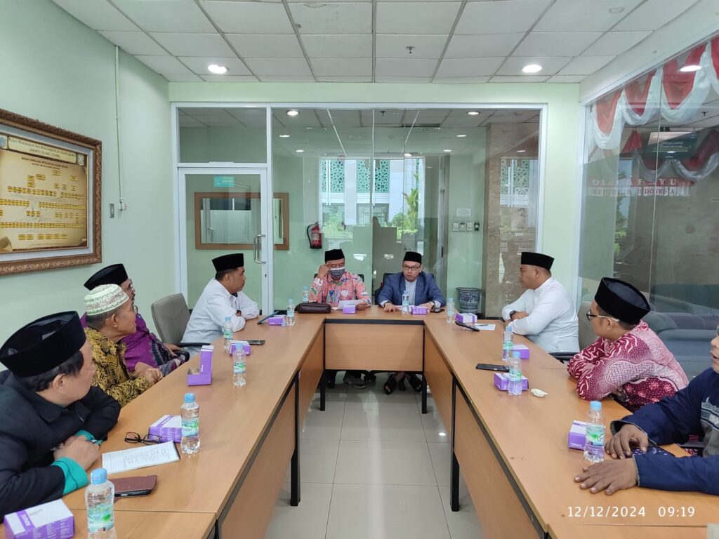 Rapat Persiapan Acara Wisuda PKU dan PDU di Balai Agung Jakarta – Pendidikan Kader Ulama 6 Rapat Persiapan Acara Wisuda PKU dan PDU di Balai Agung Jakarta – Pendidikan Kader Ulama
